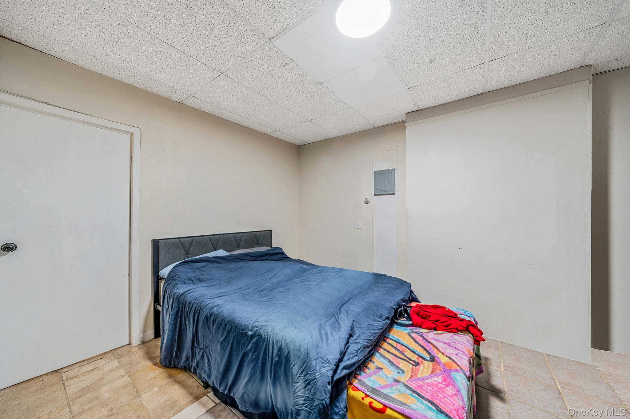 #18 photo, 104-06 Jamaica Avenue, Richmond Hill , NY 11418