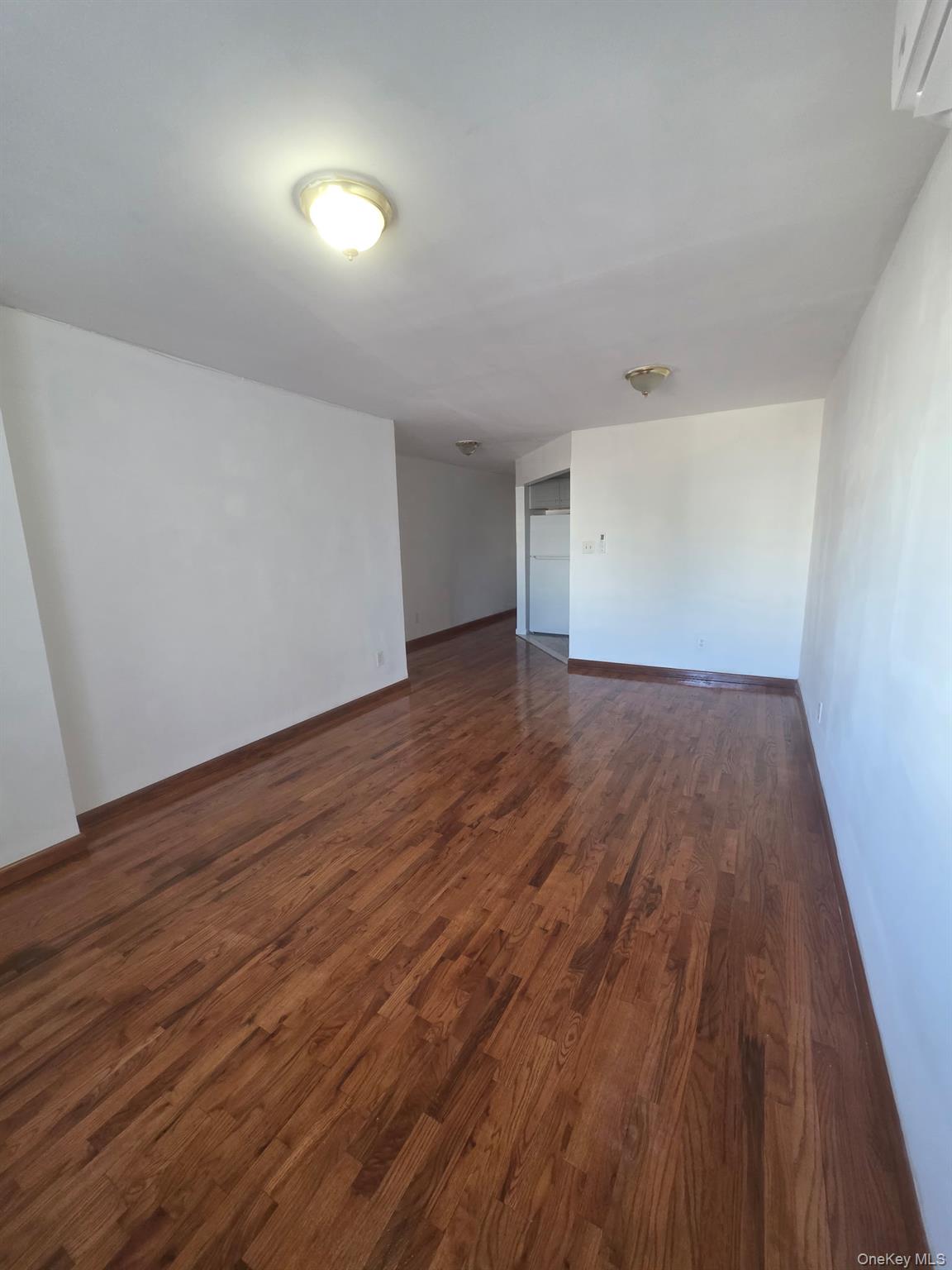 #4 photo, 103-10 97th Avenue, 뉴욕퀸즈 Ozone Park , NY 11416