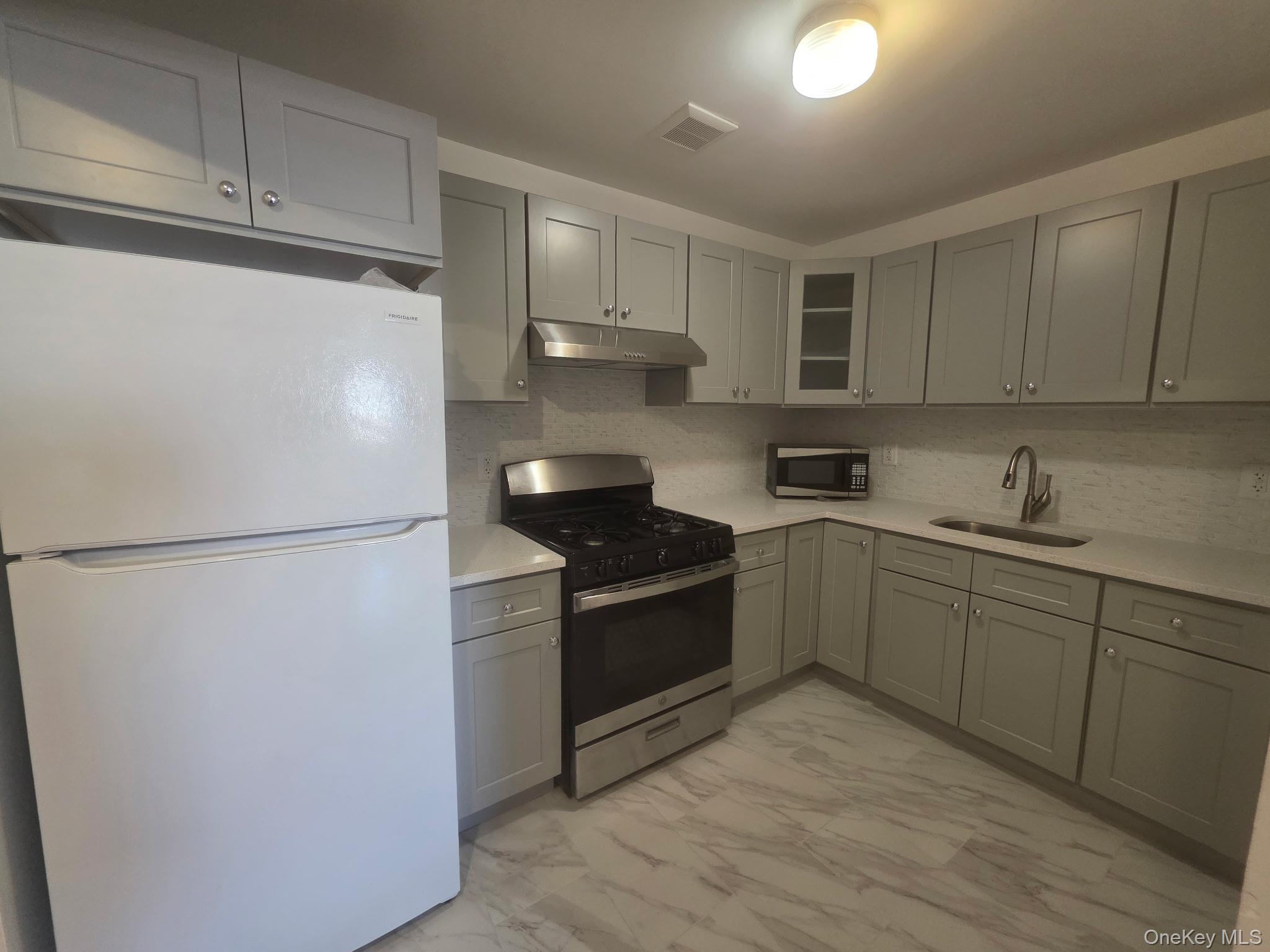 #7 photo, 103-10 97th Avenue, 뉴욕퀸즈 Ozone Park , NY 11416