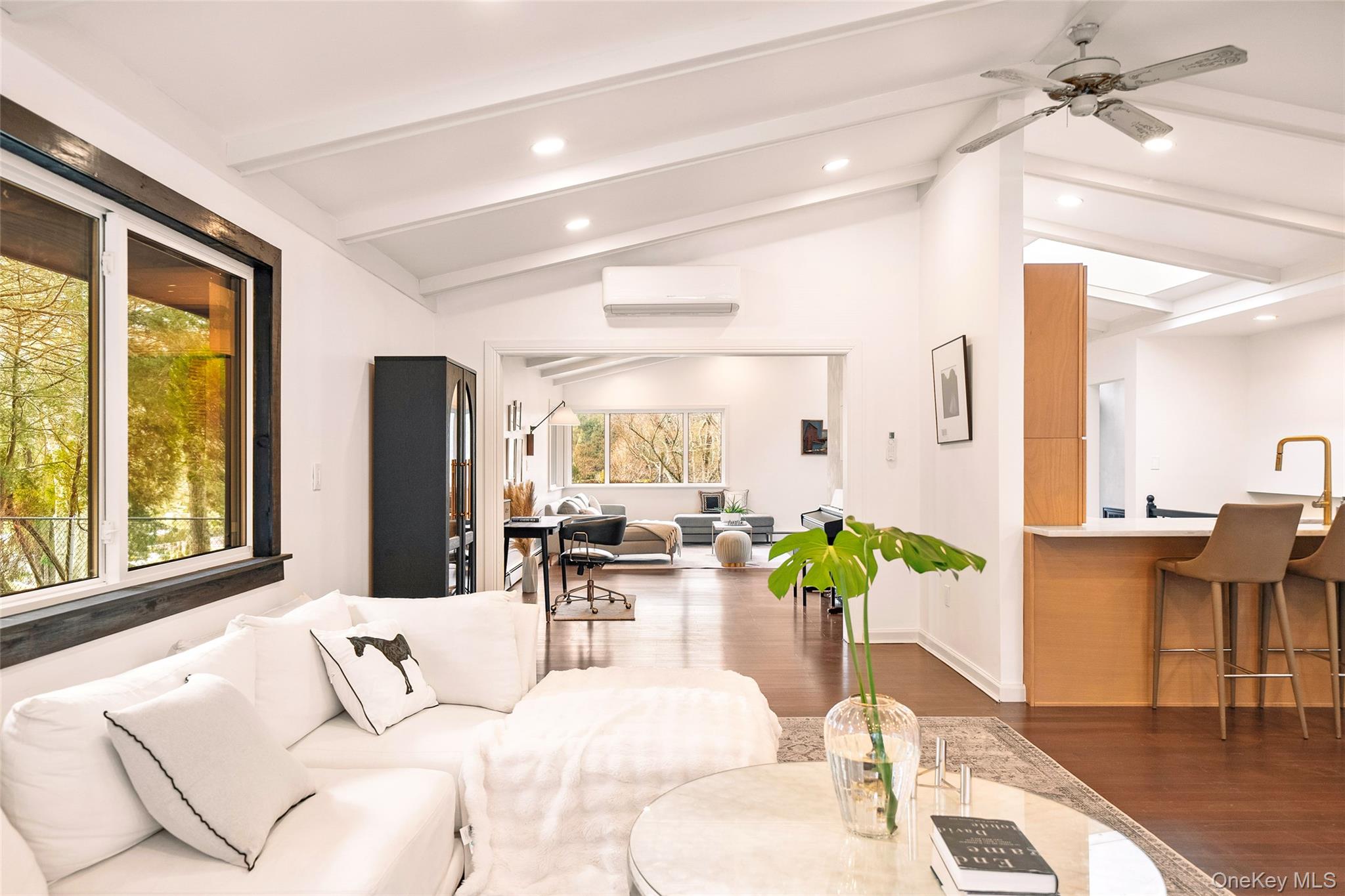 #8 photo, 57 Virginia Lane, Thornwood , NY 10594