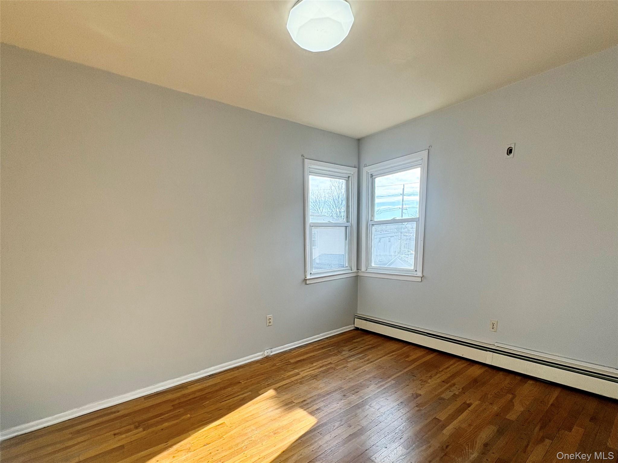 #9 photo, Valley Stream, Valley Stream , NY 11581