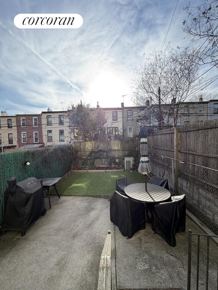 #7 photo, Brooklyn, Carroll Gardens , NY 11231