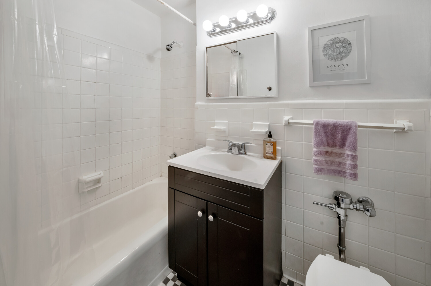 #5 photo, 240 E 46TH Street, Turtle Bay , NY 10017