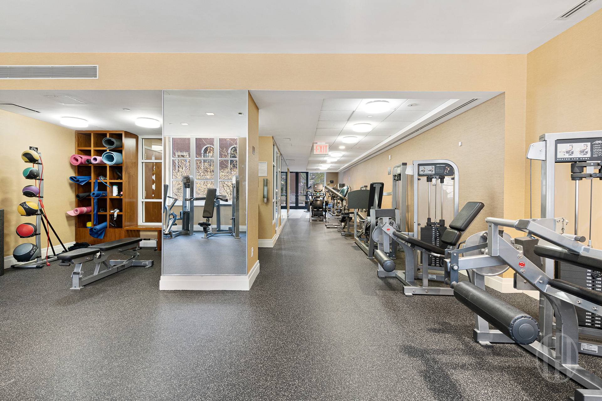 #8 photo, 45 Park Avenue, 曼哈顿 Murray Hill , NY 10016