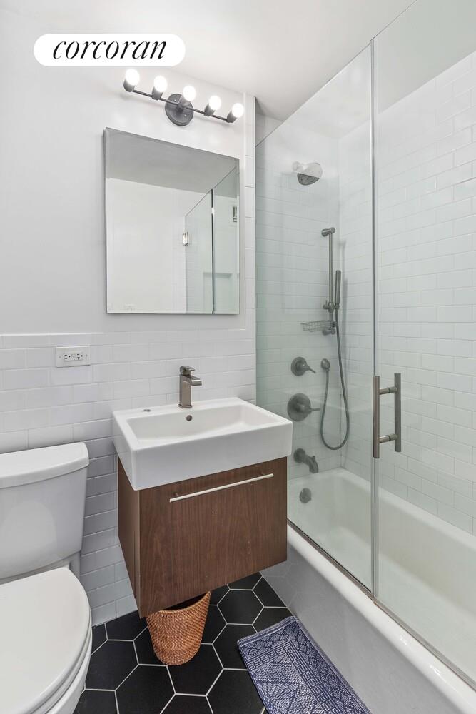 #6 photo, New York City, Gramercy Park , NY 10003