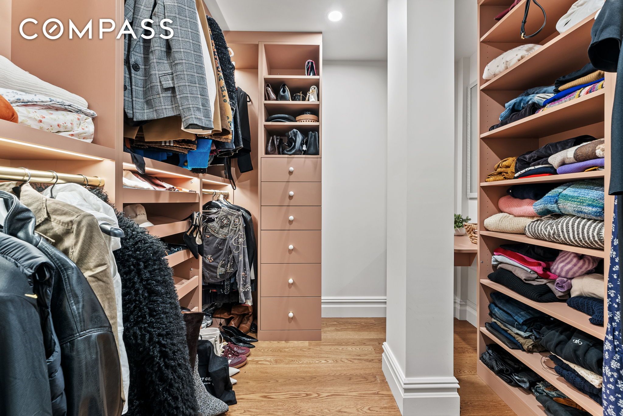 #18 photo, 230 Central Park S, Central Park South , NY 10019