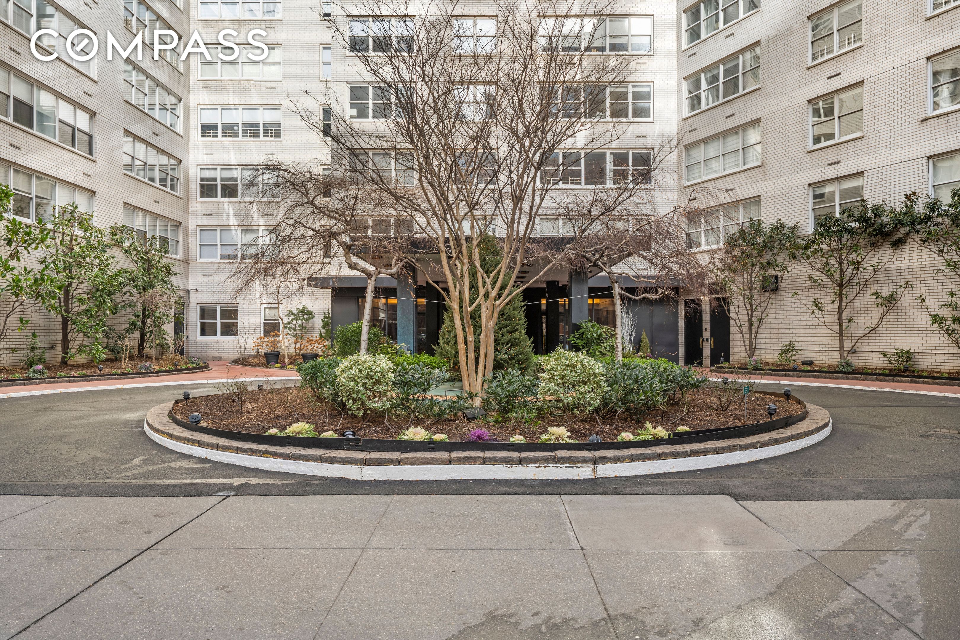 #12 photo, 155 W 68th Street, 曼哈顿 Upper West Side , NY 10023