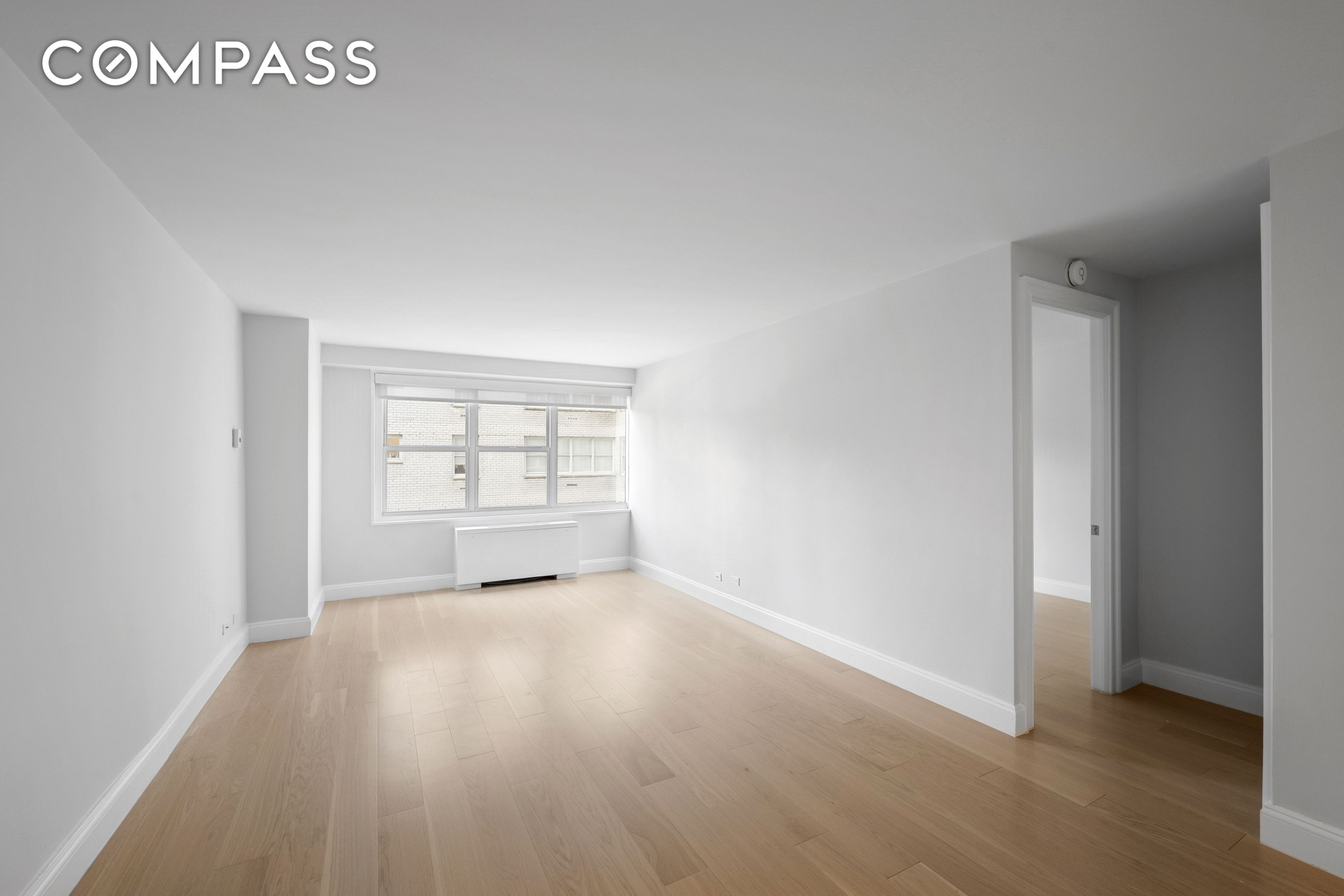 #3 photo, 155 W 68th Street, 曼哈顿 Upper West Side , NY 10023