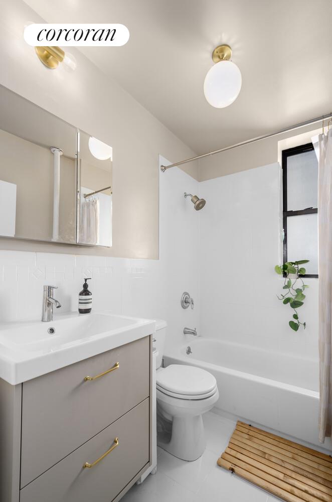 #5 photo, 14 BUTLER Place, Prospect Heights , NY 11238