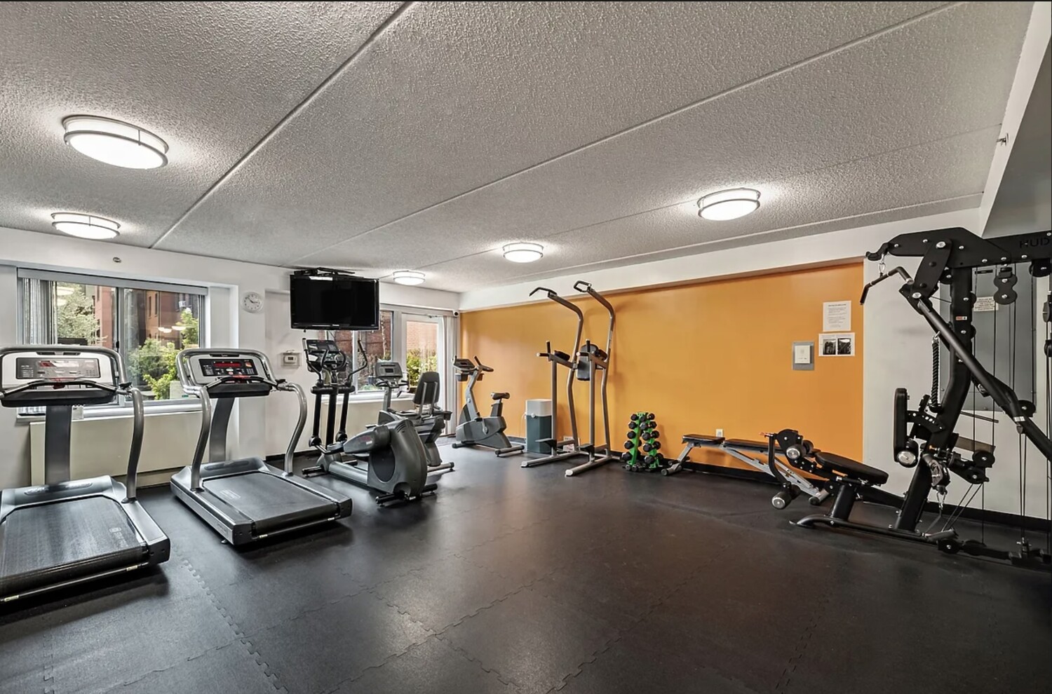 #13 photo, 330 W 145TH Street, Central Harlem , NY 10039