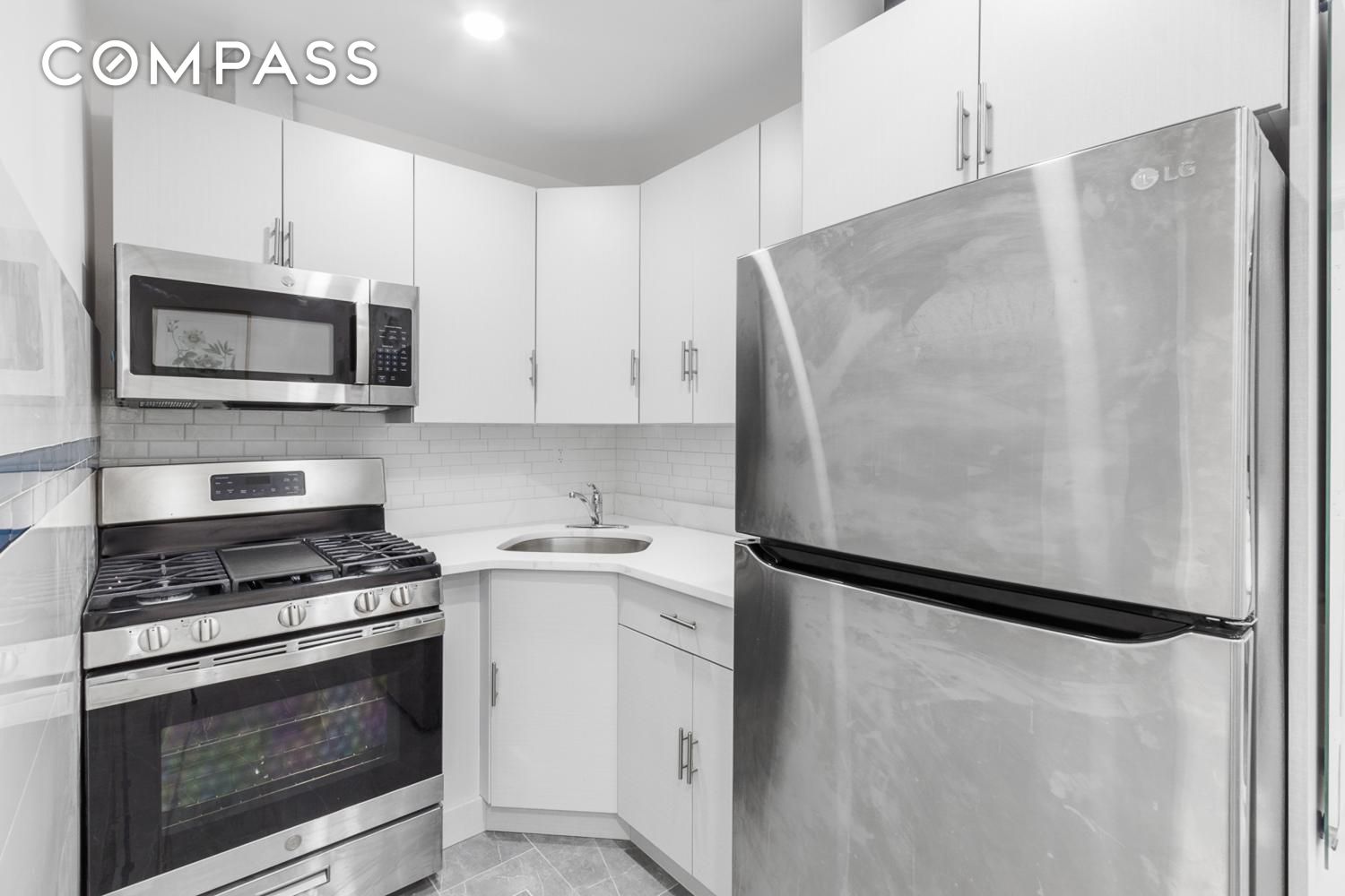 #1 photo, New York City, East Village , NY 10009