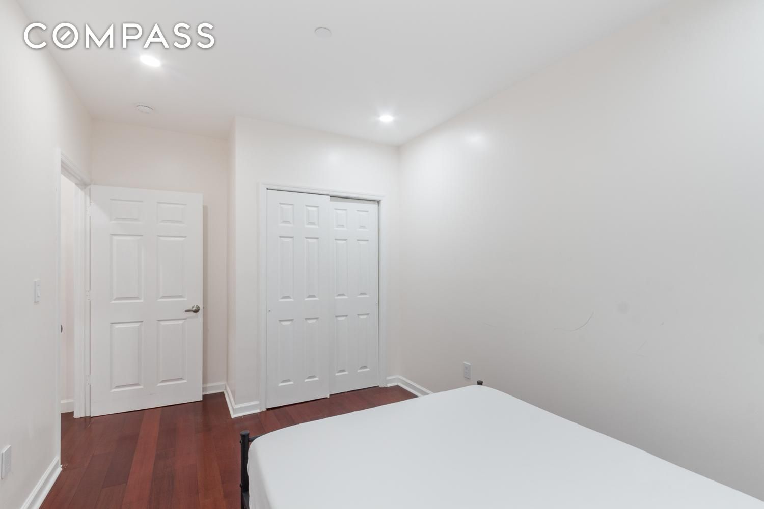 #7 photo, New York City, East Village , NY 10009