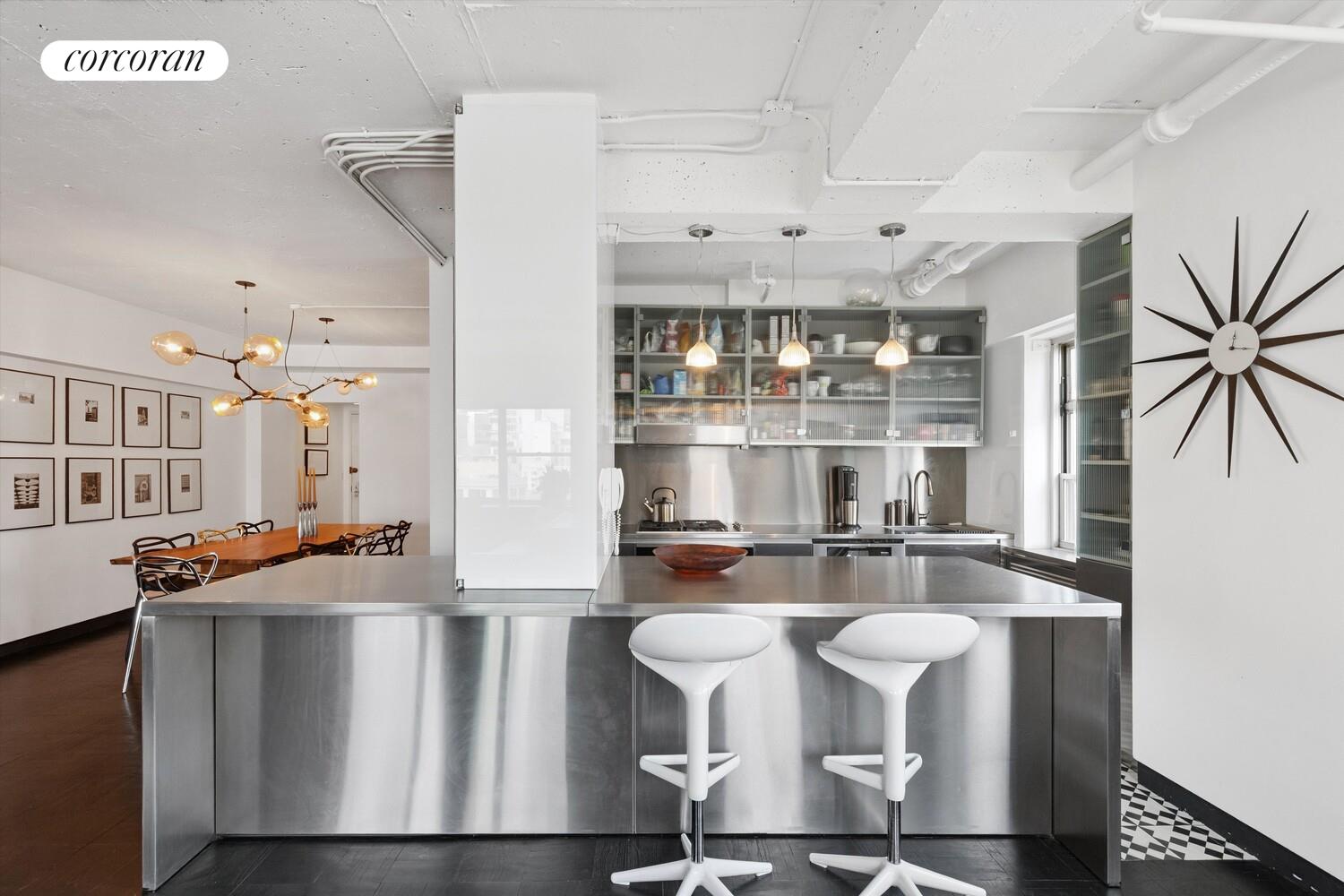 #8 photo, 70 E 10TH Street, Greenwich Village , NY 10003