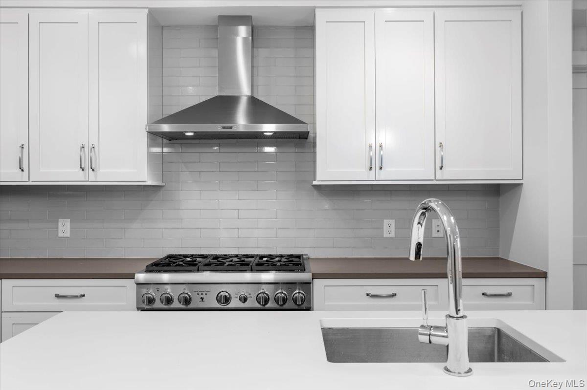 #3 photo, 422 E Boston Post Road, Mamaroneck , NY 10543