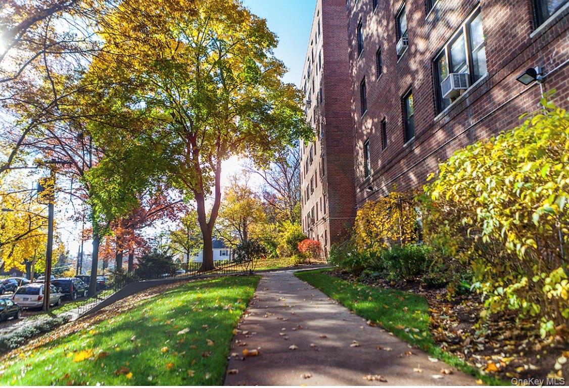 #14 photo, 30 Ehrbar Ave, 뉴욕주 Mount Vernon , NY 10552