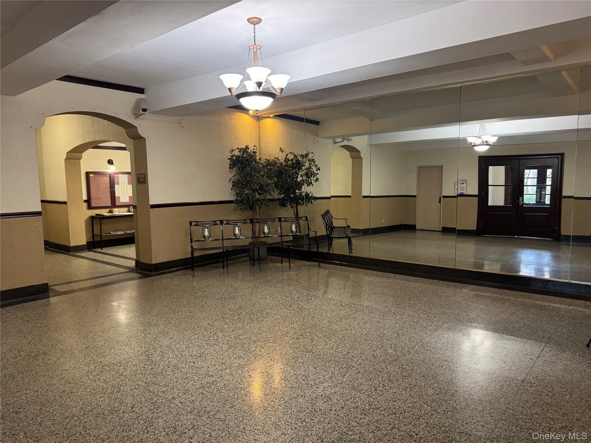 #2 photo, 30 Ehrbar Ave, 뉴욕주 Mount Vernon , NY 10552