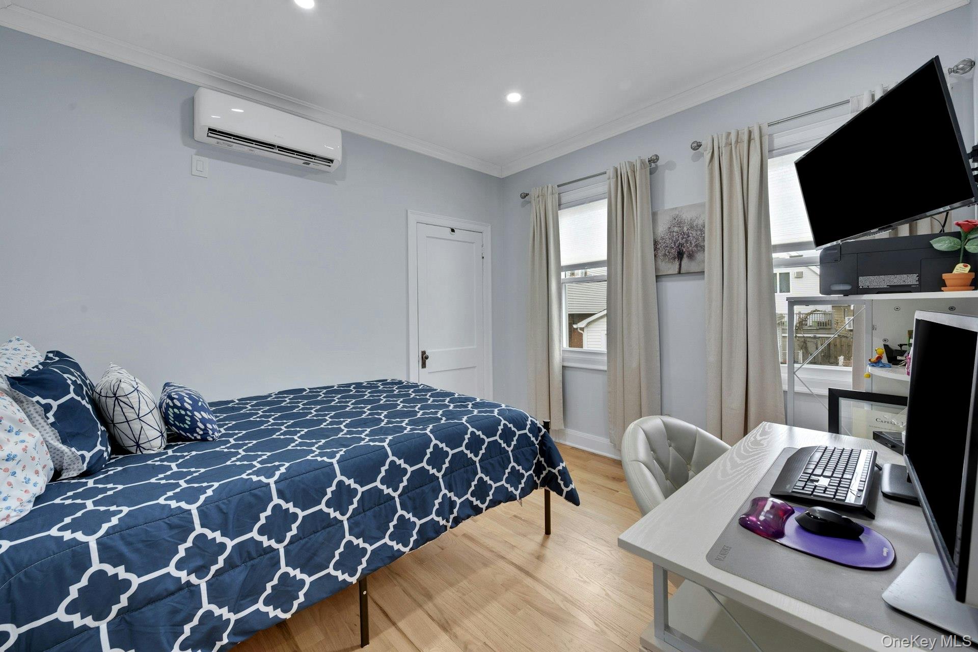 #7 photo, 102C Edgewater Park, 브롱크스 Bronx , NY 10465