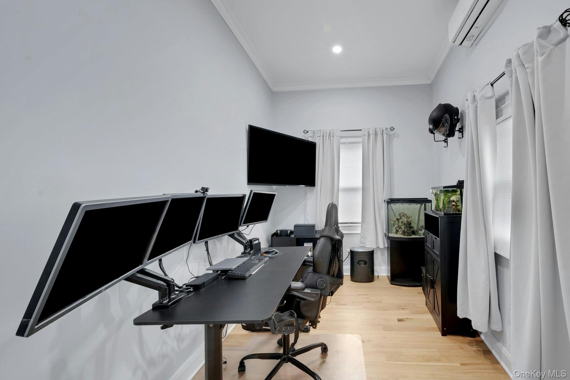 #8 photo, 102C Edgewater Park, 브롱크스 Bronx , NY 10465