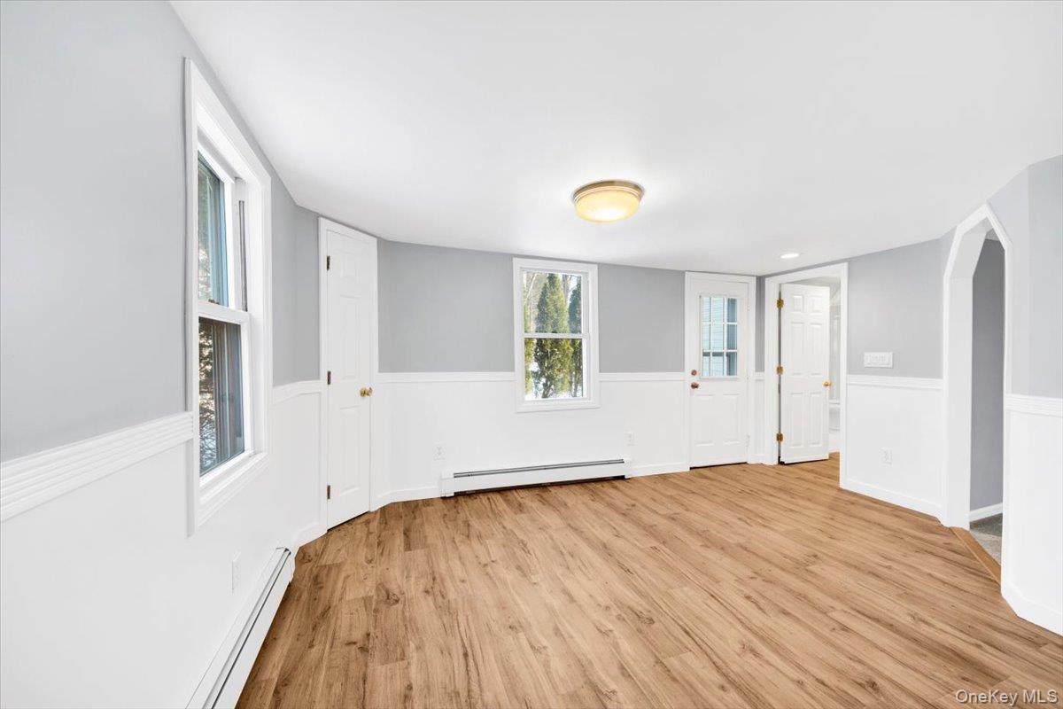 #12 photo, 3843 Perry Street, Jefferson Valley , NY 10535