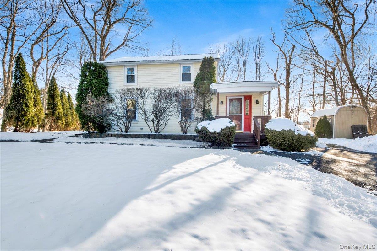 #2 photo, 3843 Perry Street, Jefferson Valley , NY 10535