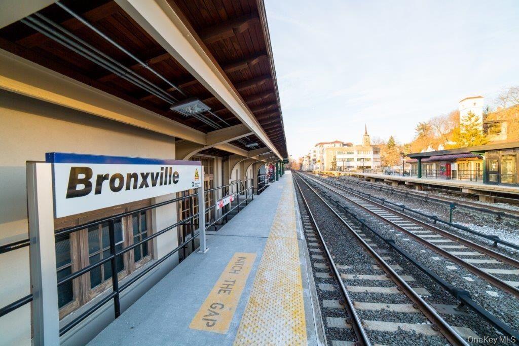 #20 photo, 3 Alden Place, Bronxville , NY 10708