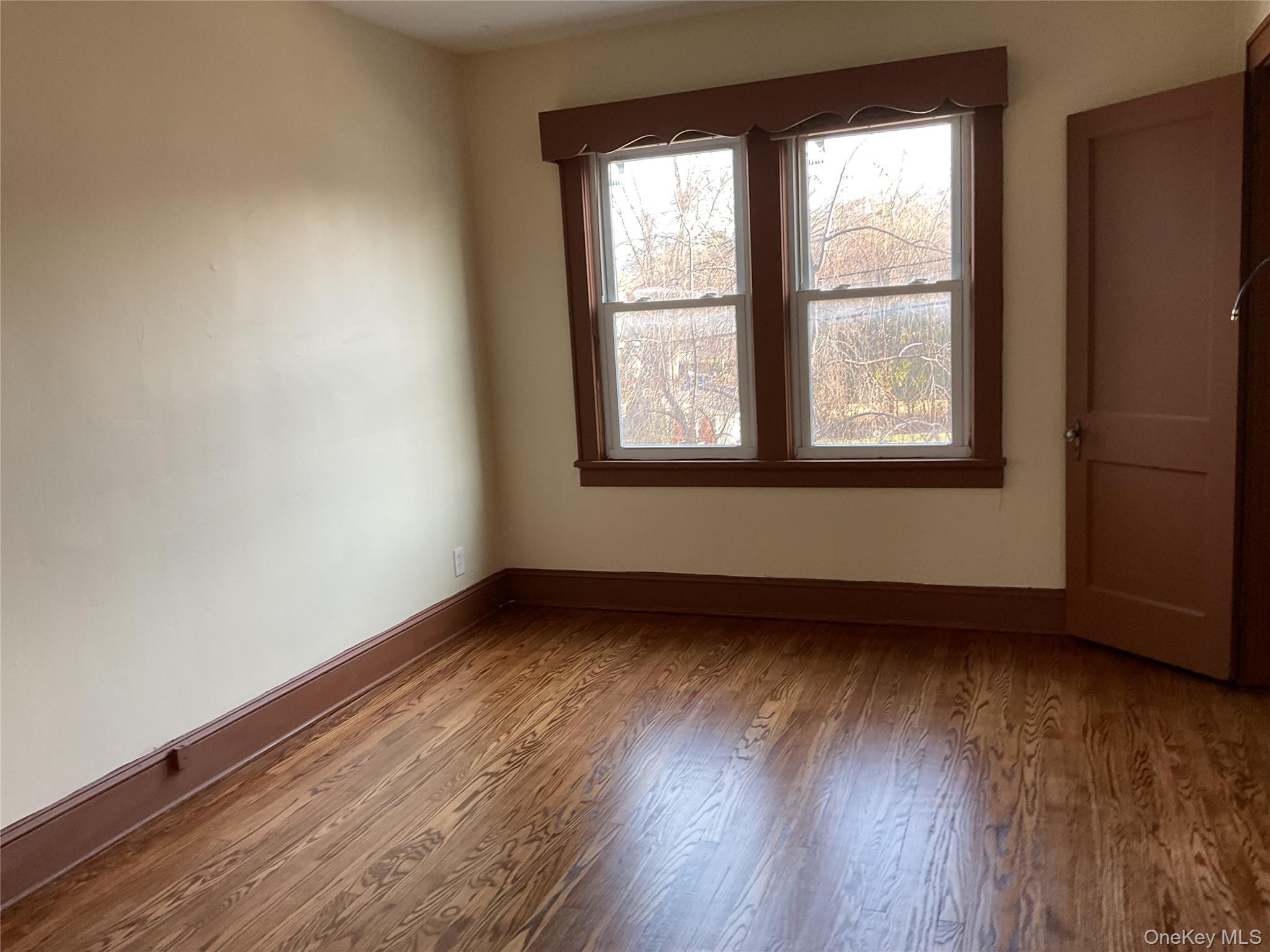 #12 photo, 76 Lawrence Avenue, New Windsor , NY 12553