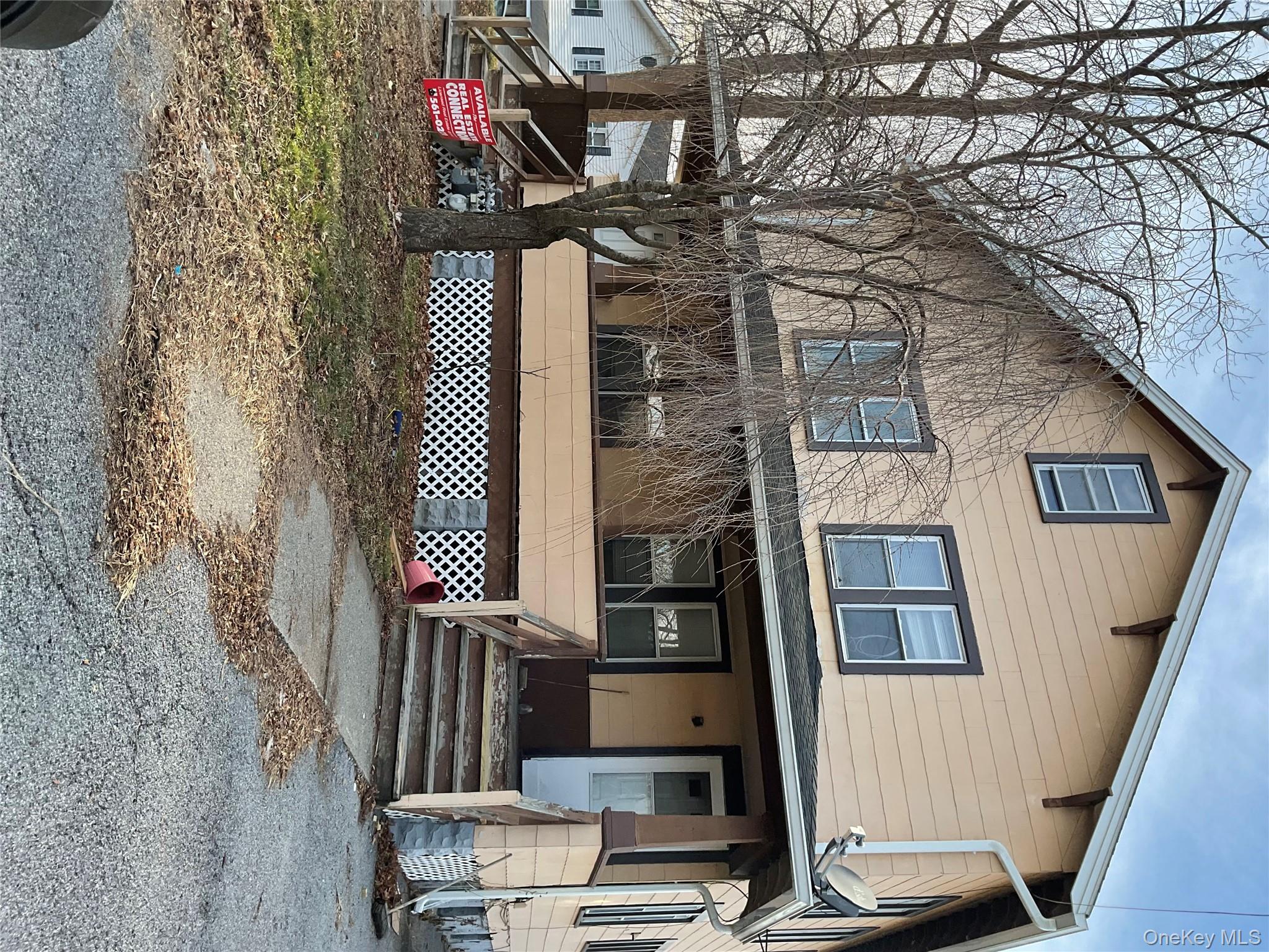 #17 photo, 76 Lawrence Avenue, New Windsor , NY 12553