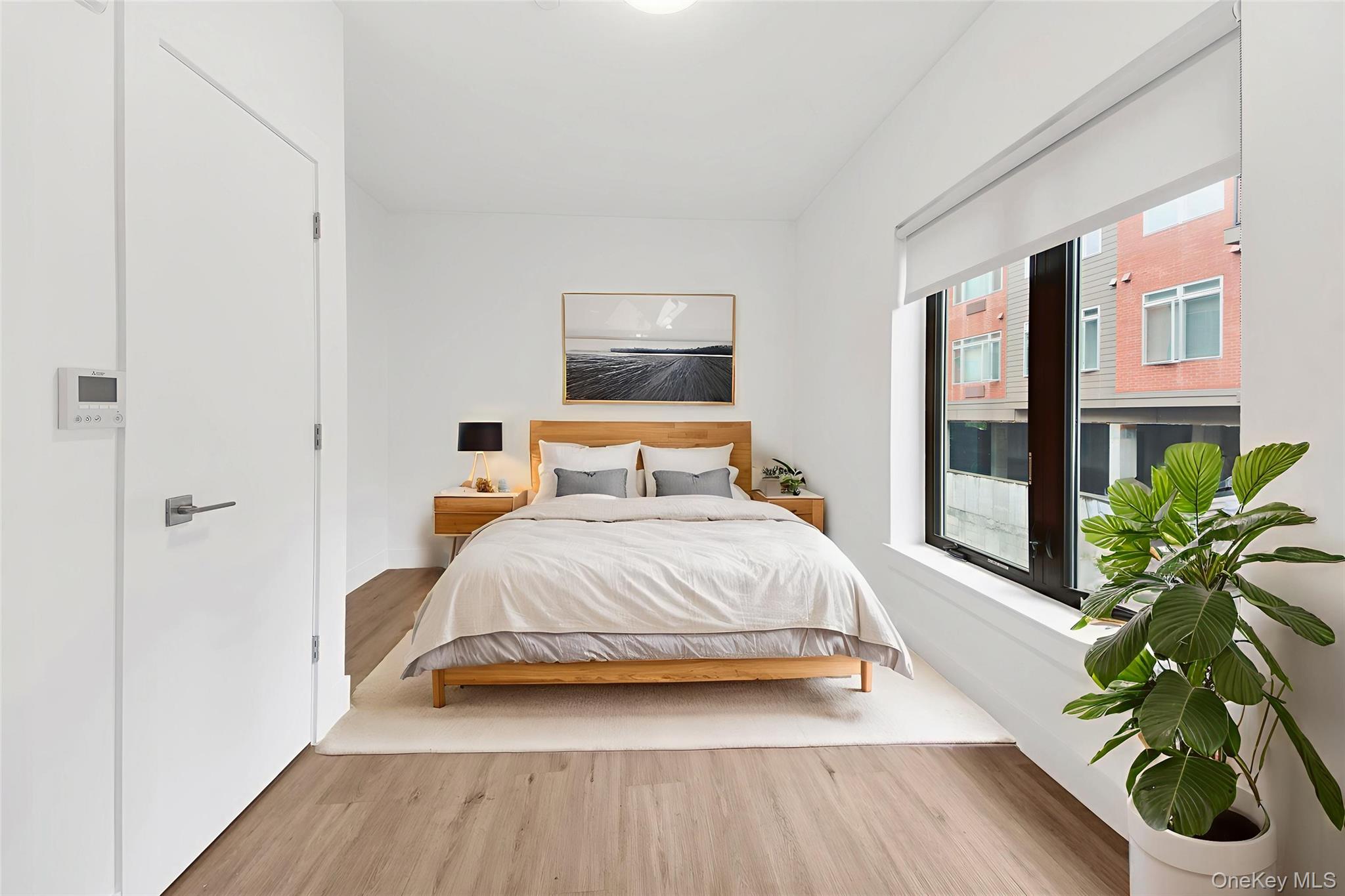 #1 photo, 645 NORTH MACQUESTEN PARKWAY, Fleetwood , NY 10552