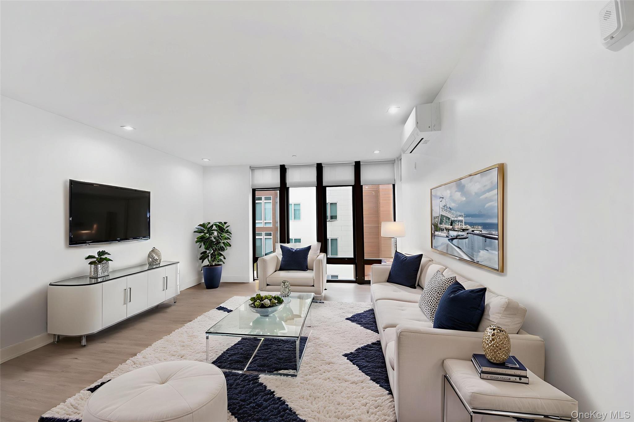 #3 photo, 645 NORTH MACQUESTEN PARKWAY, Fleetwood , NY 10552