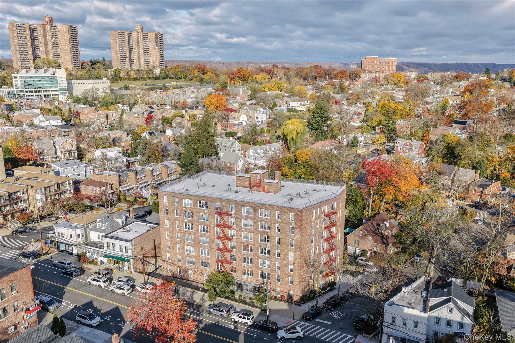 #17 photo, 5715 Mosholu Avenue, Bronx , NY 10471