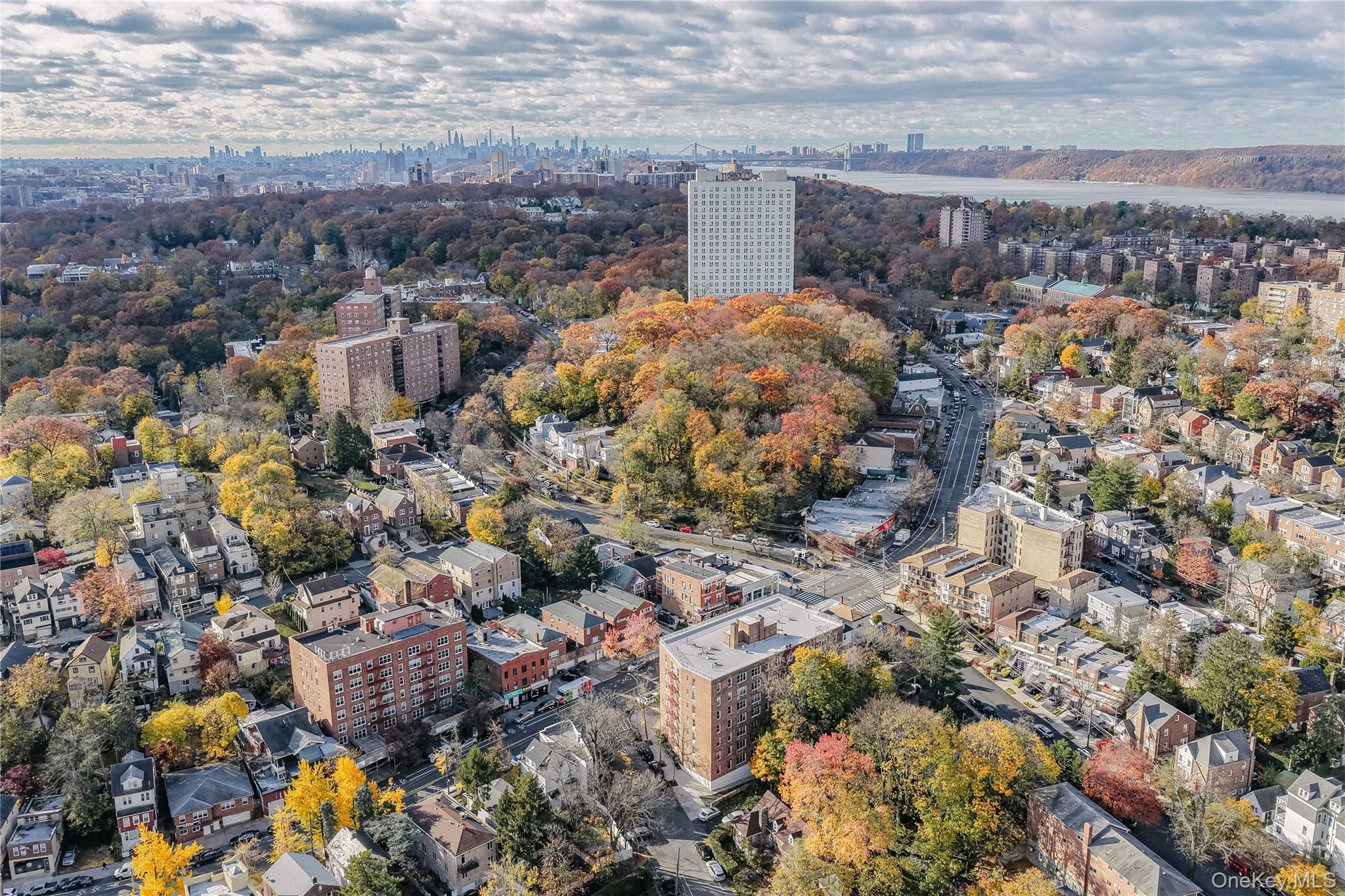 #20 photo, 5715 Mosholu Avenue, Bronx , NY 10471