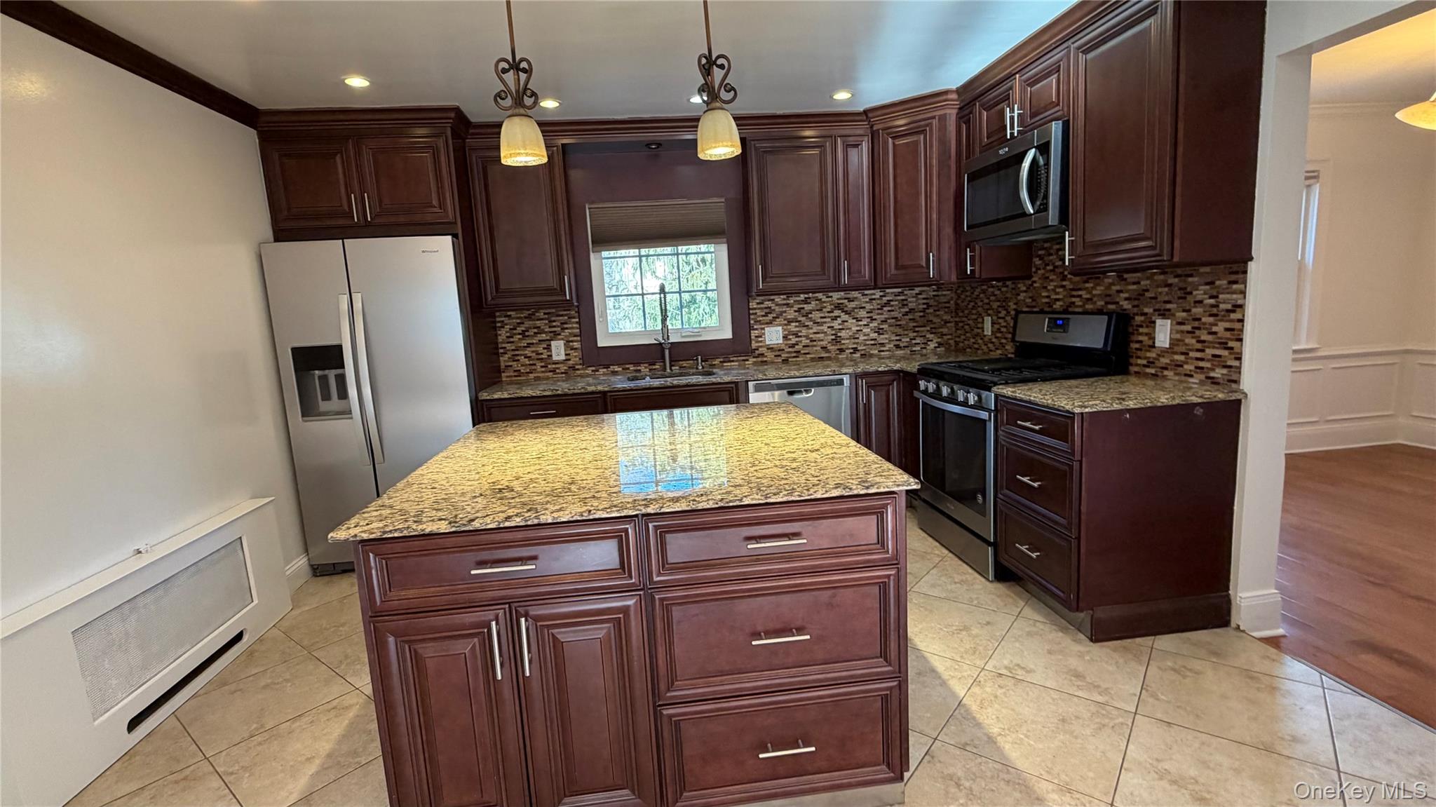 #4 photo, 2 Wymann Street, Rye Brook , NY 10573