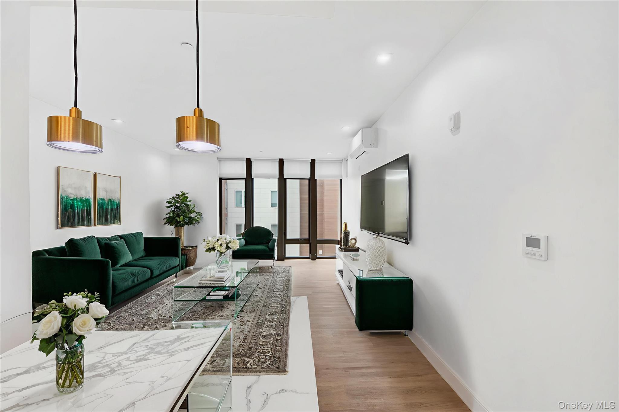 #2 photo, 625 NORTH MACQUESTEN PARKWAY, Fleetwood , NY 10552