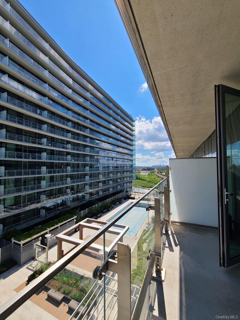 #7 photo, 131-05 40th Road, Flushing , NY 11354