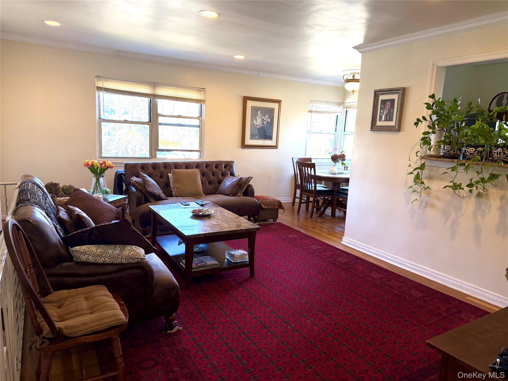 #3 photo, 196-40 Pompeii Avenue, Куинс ‖ Hollis , NY 11423