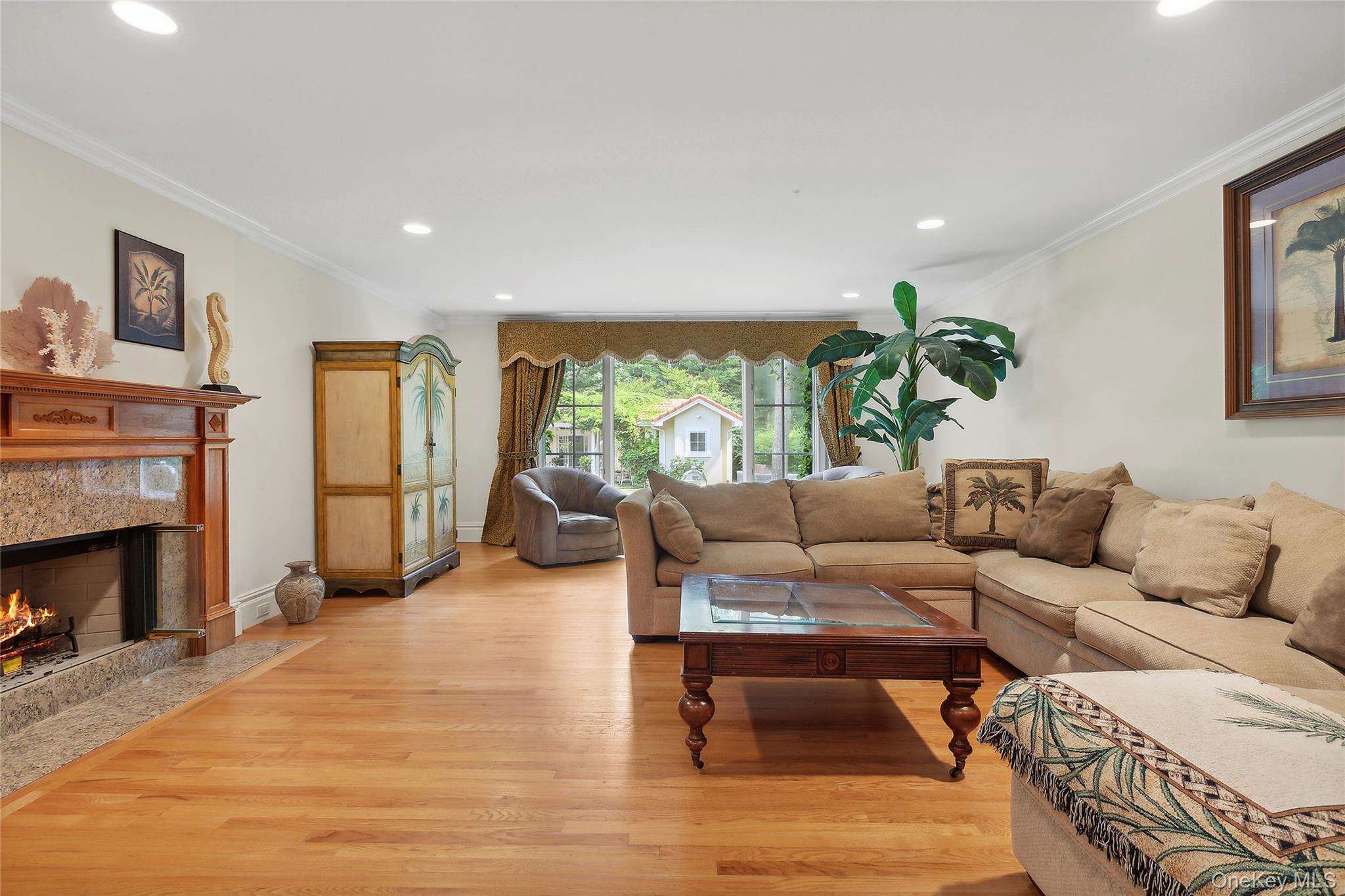 #19 photo, 1 Terrys Trail, מחוז סאפוק East Hampton , NY 11937