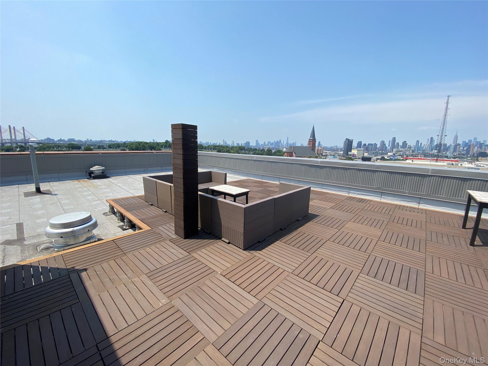 #8 photo, 50-15 39th Street, कुईंस Sunnyside , NY 11104