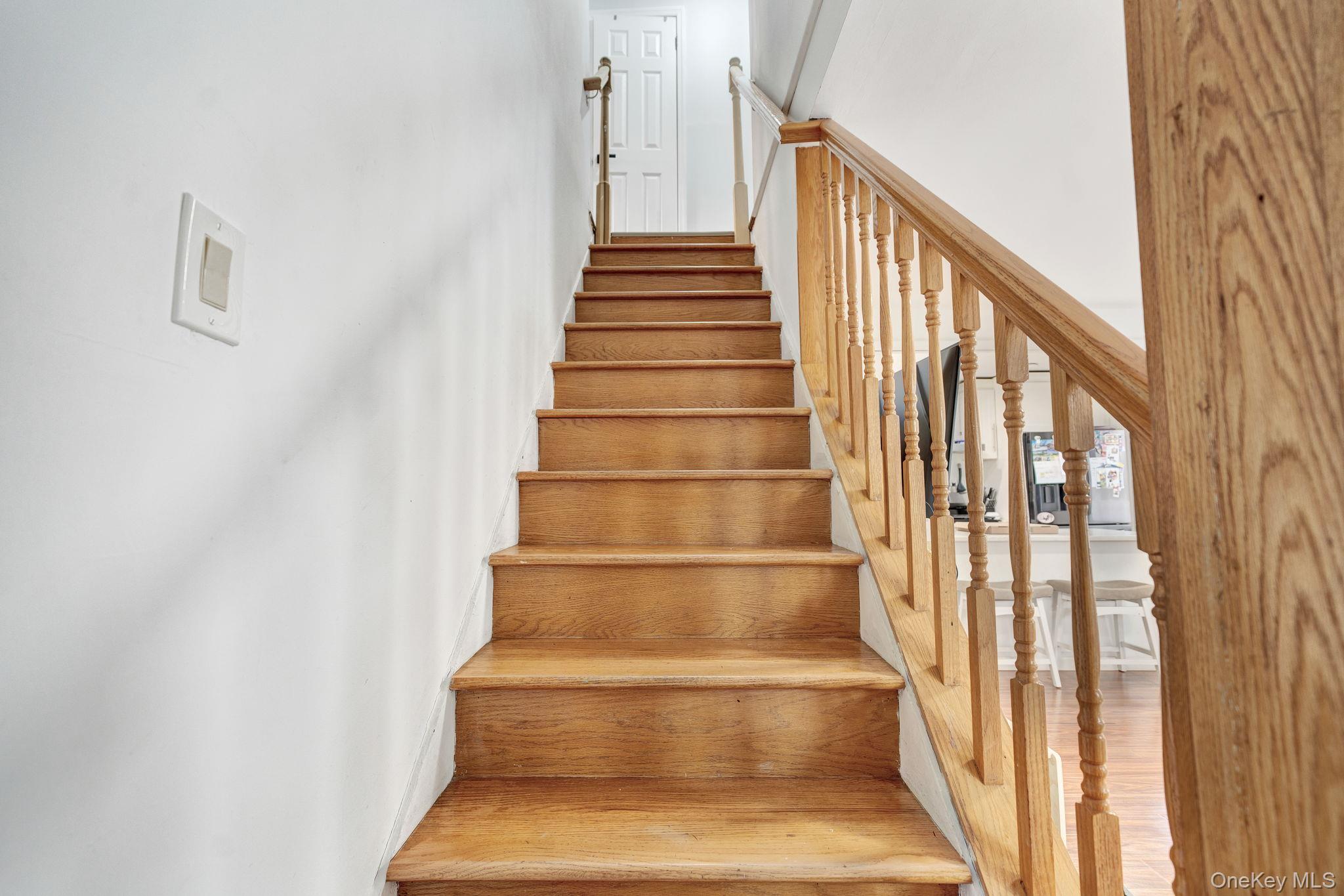 #17 photo, 37 9th Street, Hicksville , NY 11801