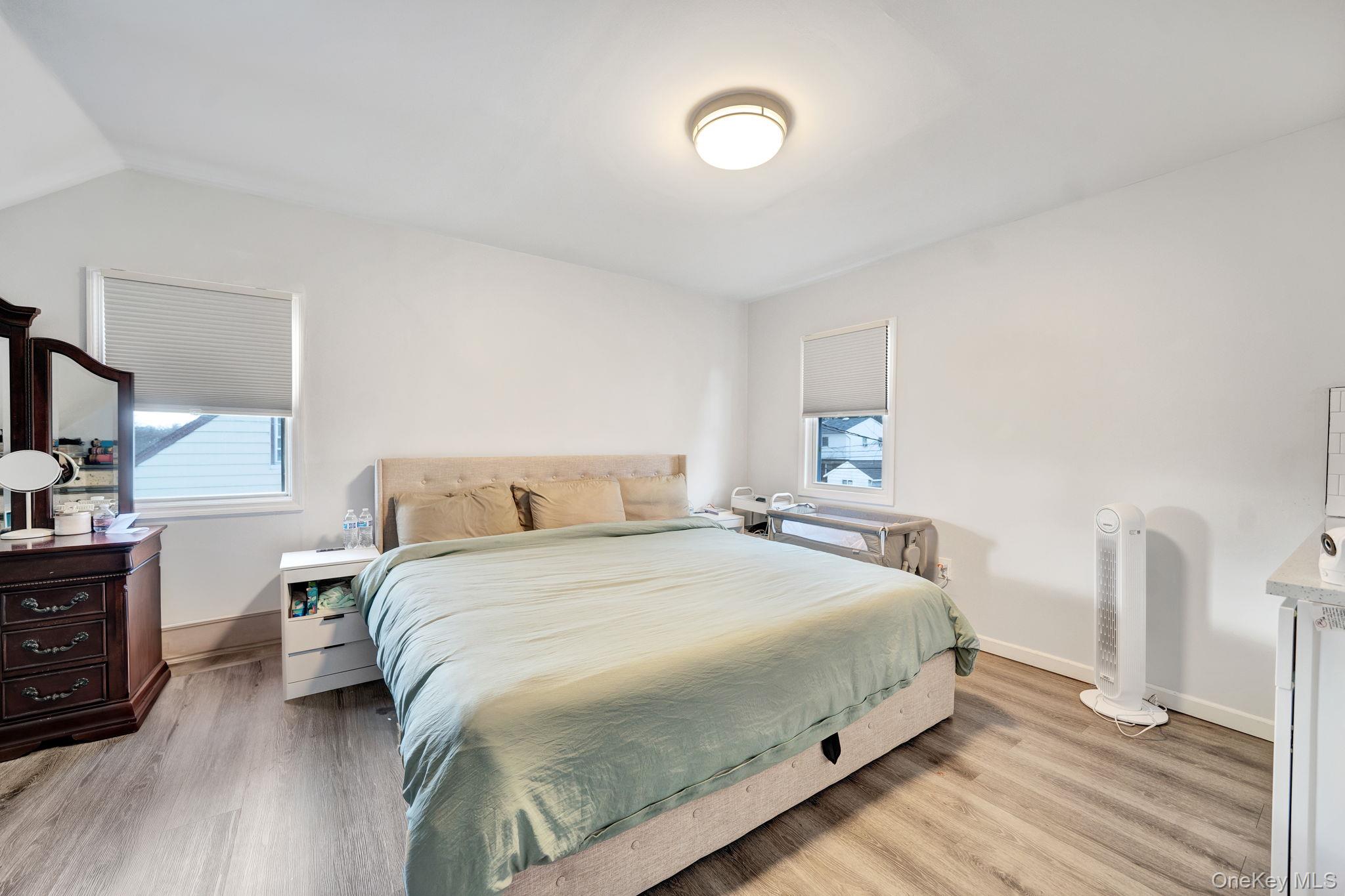 #18 photo, 37 9th Street, Hicksville , NY 11801