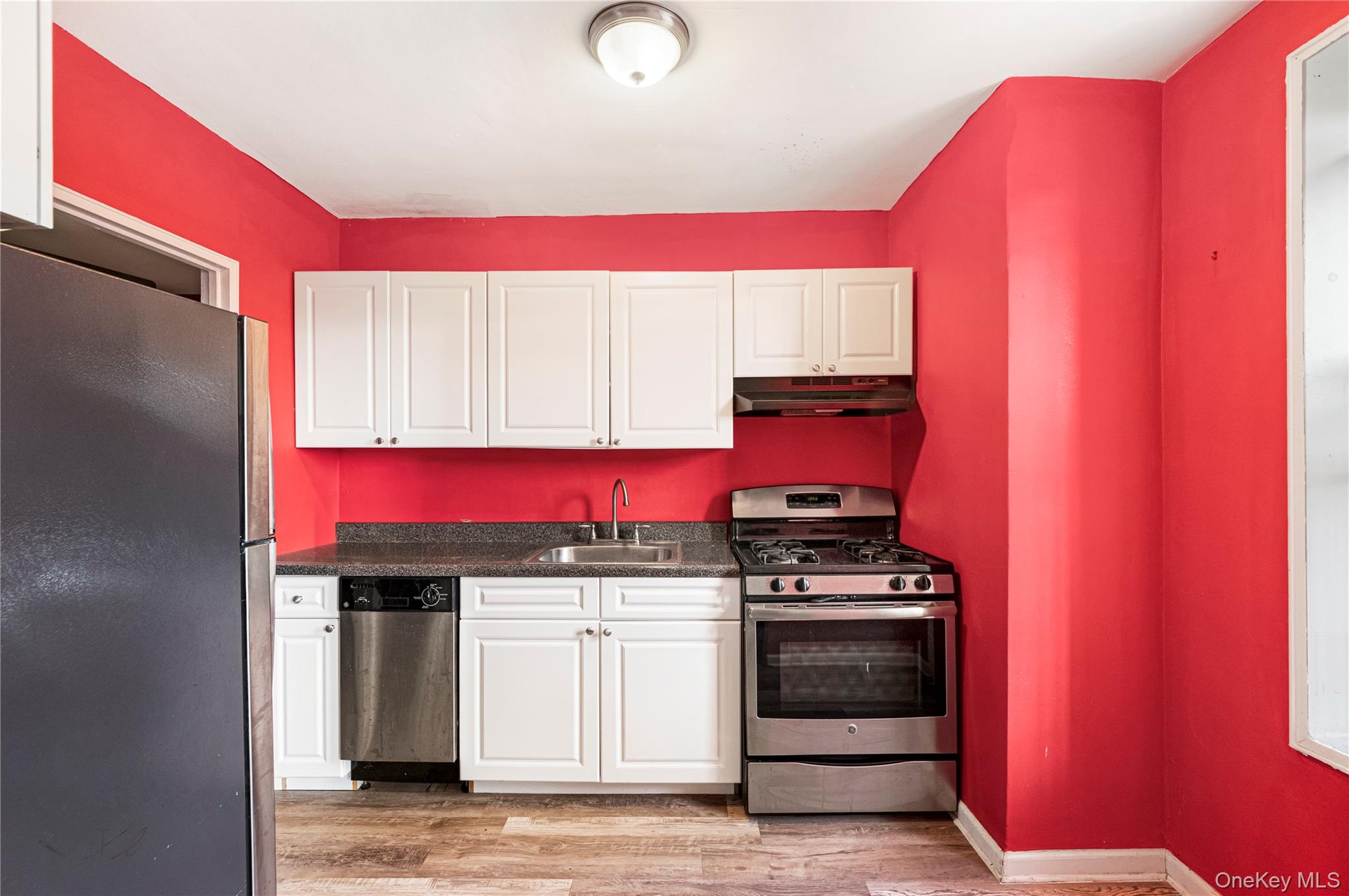 #5 photo, 282 E 35th Street, Brooklyn , NY 11203