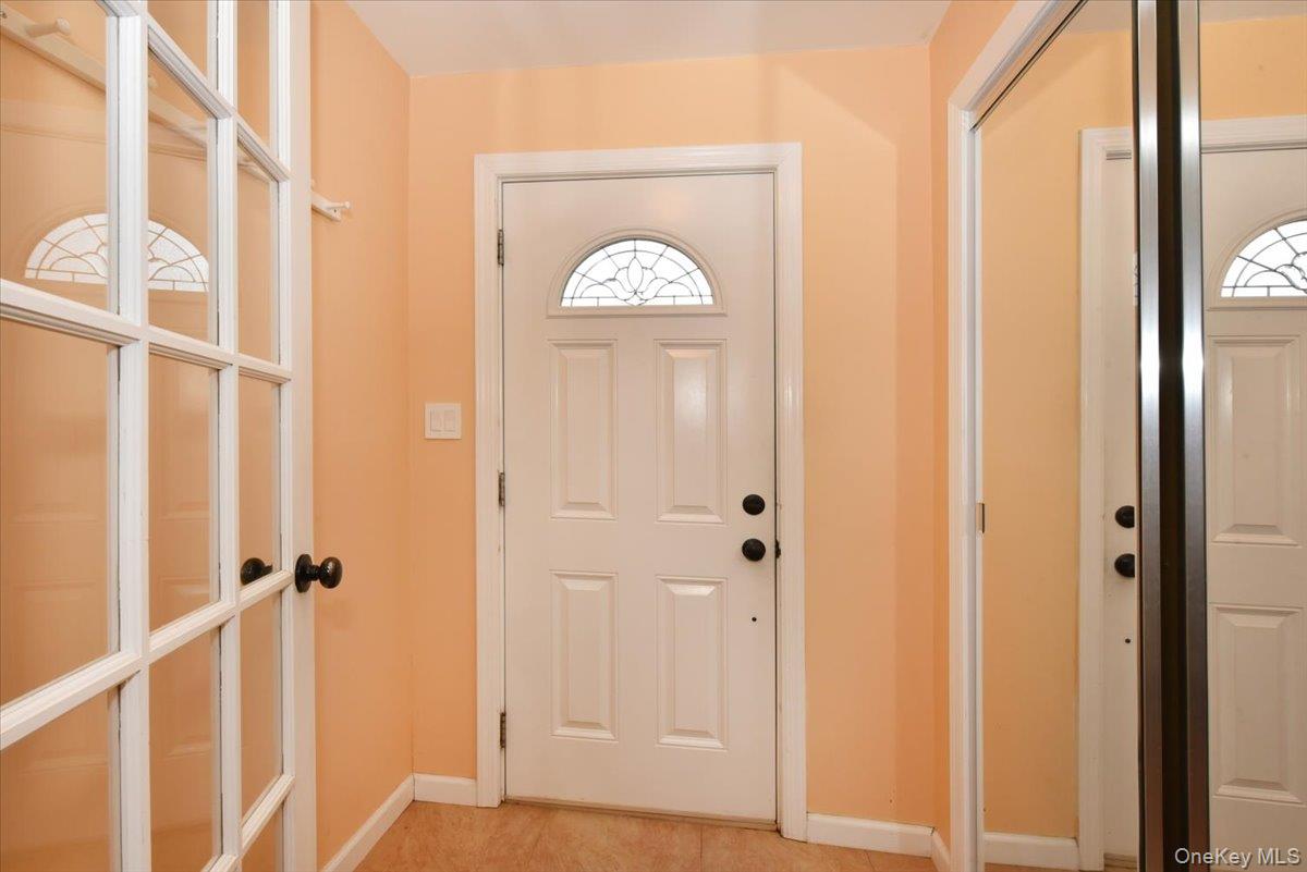 #5 photo, 57 Jackson Place, Massapequa , NY 11758