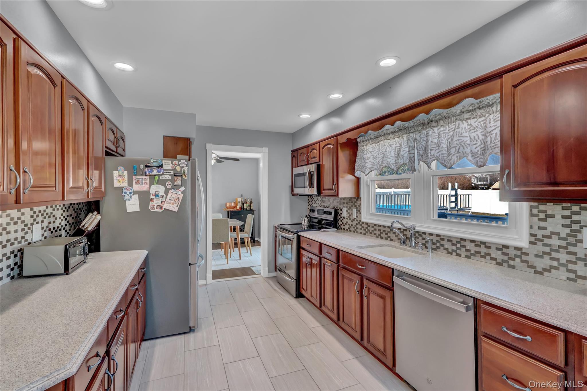 #10 photo, 233 Sears Road, West Islip , NY 11795