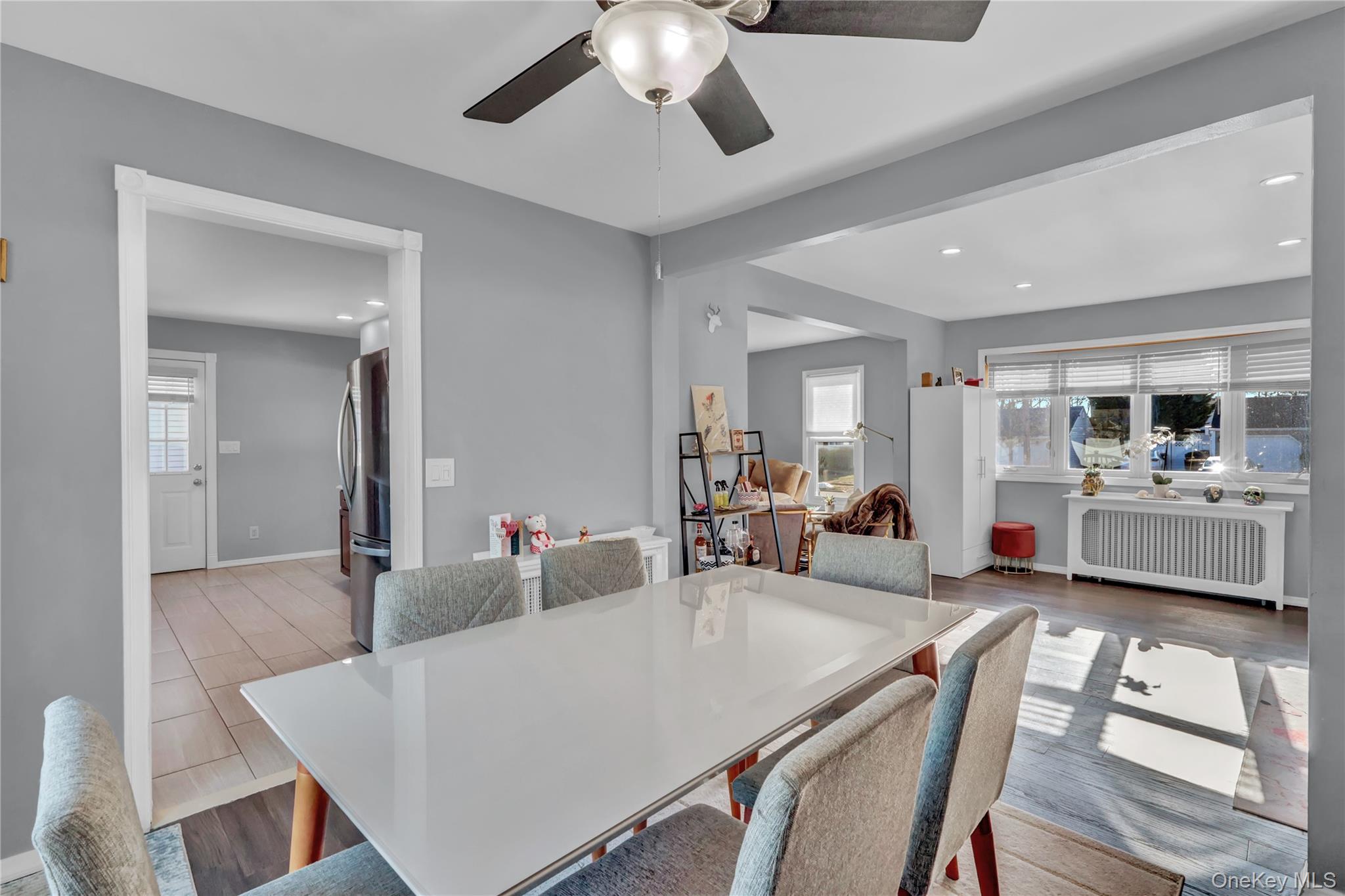 #13 photo, 233 Sears Road, West Islip , NY 11795