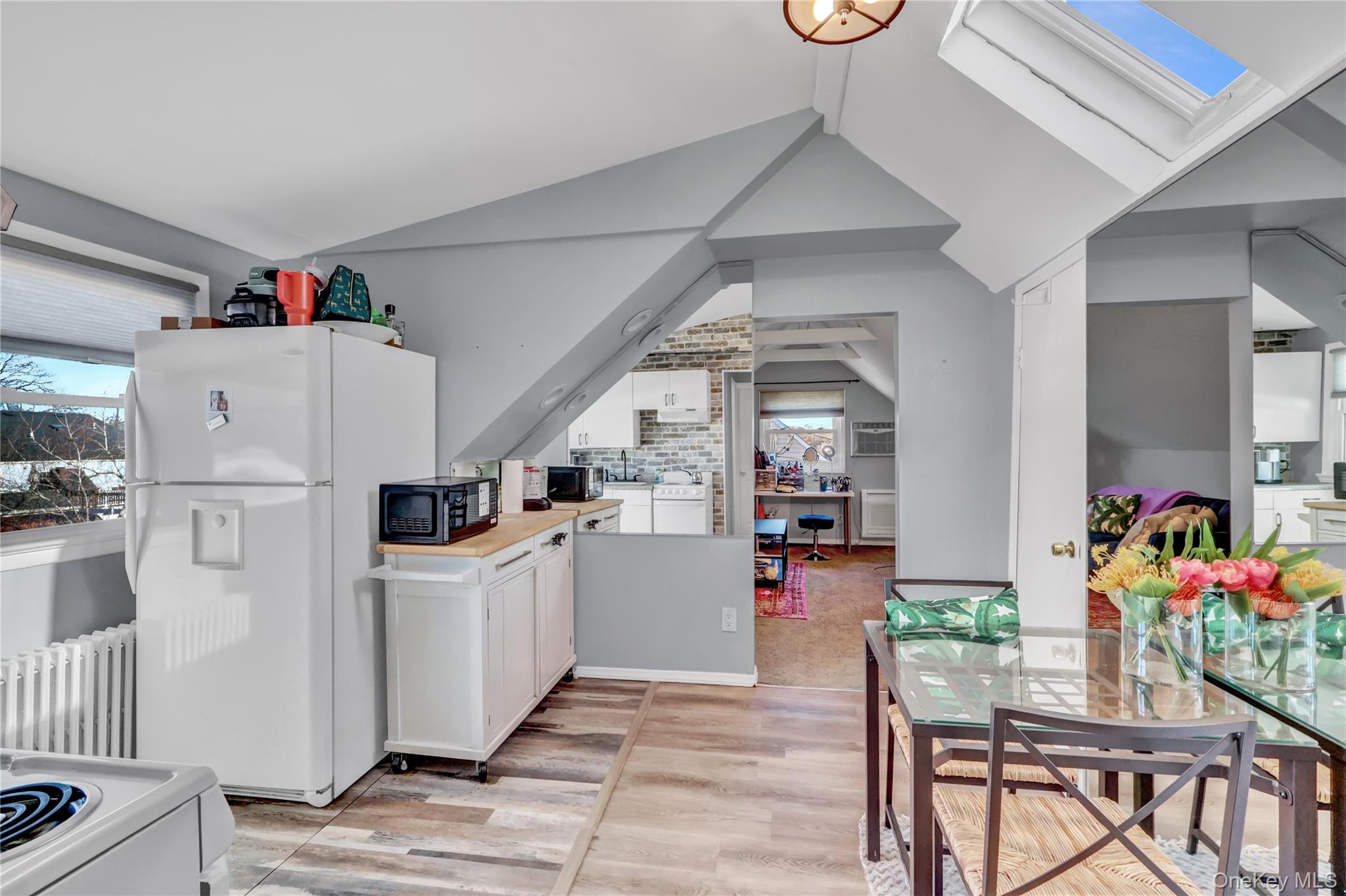 #19 photo, 233 Sears Road, West Islip , NY 11795