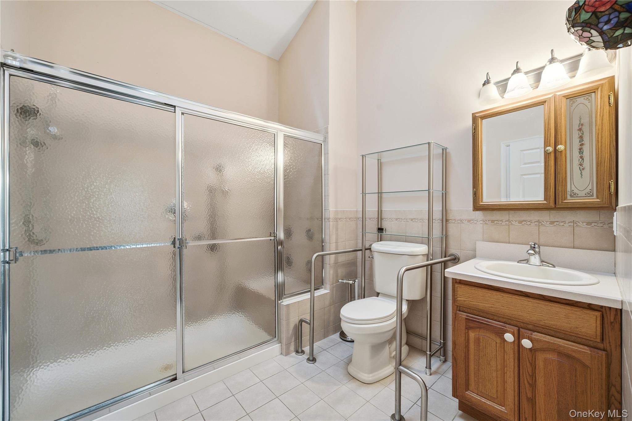 #10 photo, 28 2nd Avenue, سوفولك Central Islip , NY 11722