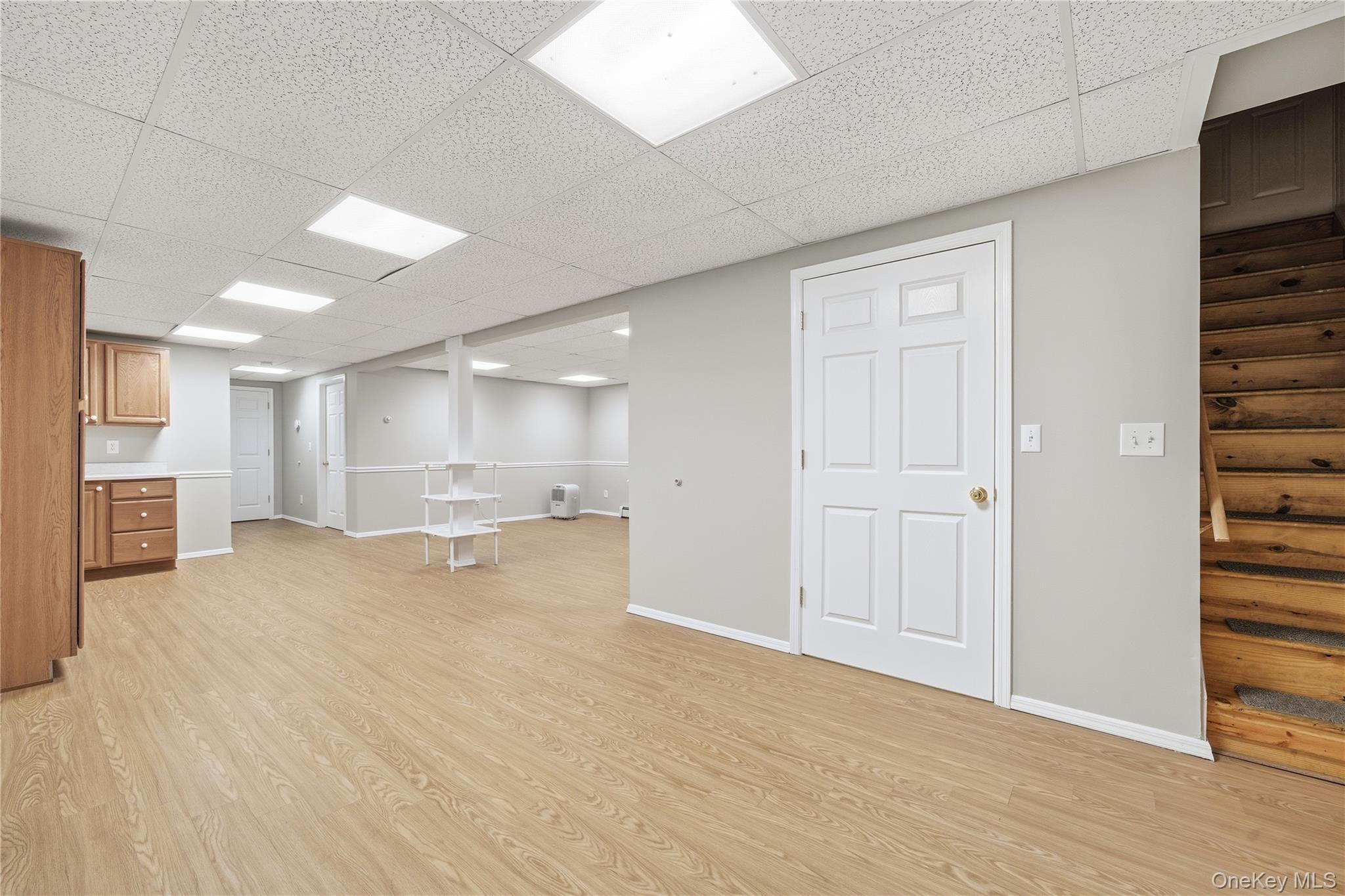 #14 photo, 28 2nd Avenue, سوفولك Central Islip , NY 11722