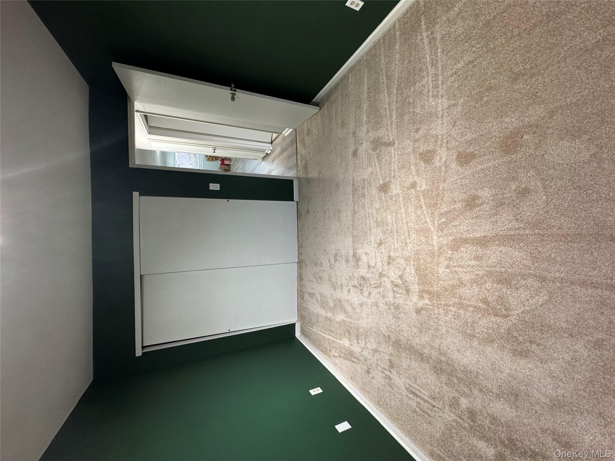 #13 photo, 100 Hawthorne Avenue, سوفولك Central Islip , NY 11722