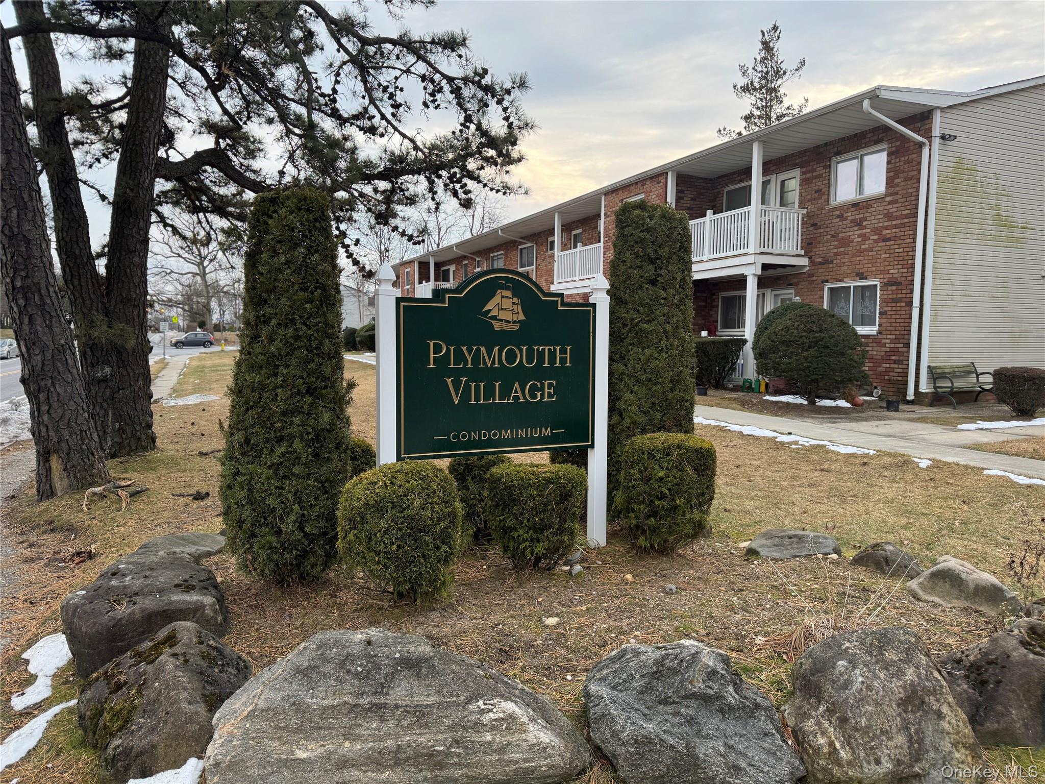 #2 photo, 100 Hawthorne Avenue, سوفولك Central Islip , NY 11722