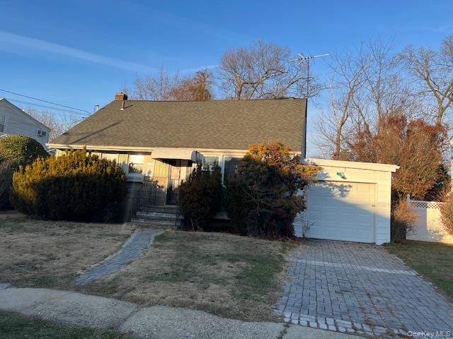 #2 photo, 45 Alabama Avenue, Hempstead , NY 11550
