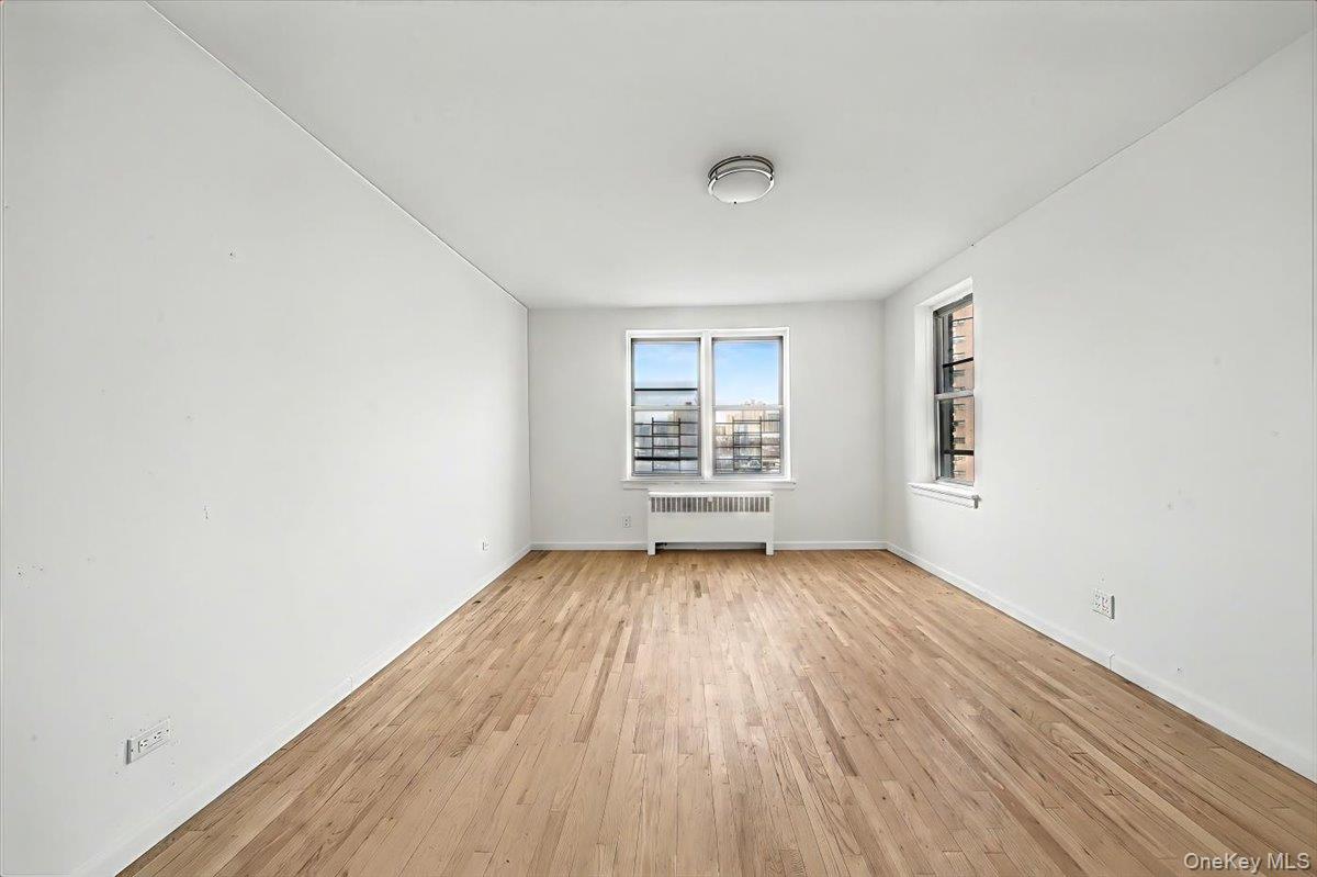 #17 photo, 2630 Kingsbridge Terrace, Bronx , NY 10463